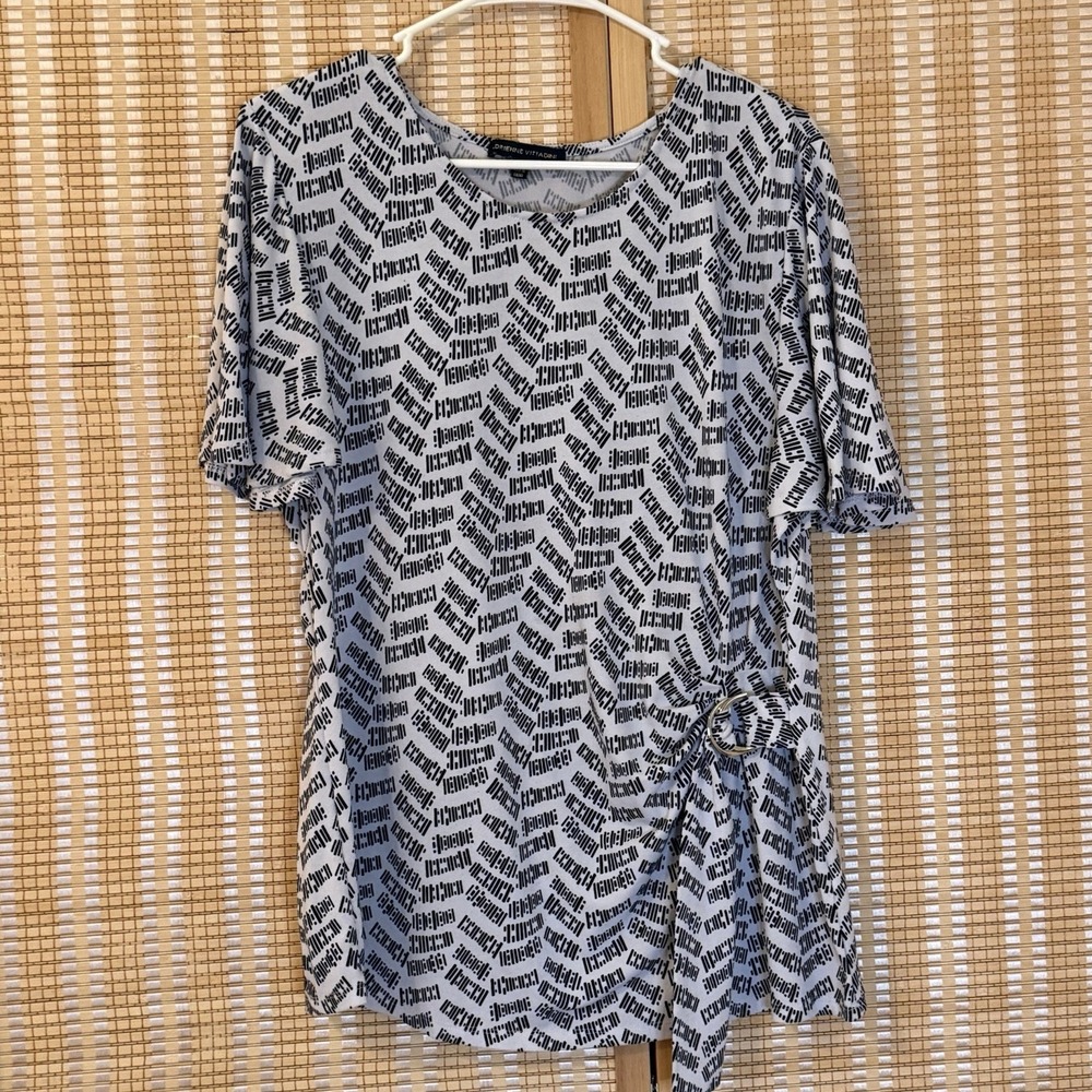 Adrienne Vittadini Womens‎ XL Top Black White Geometric Office Casual Party